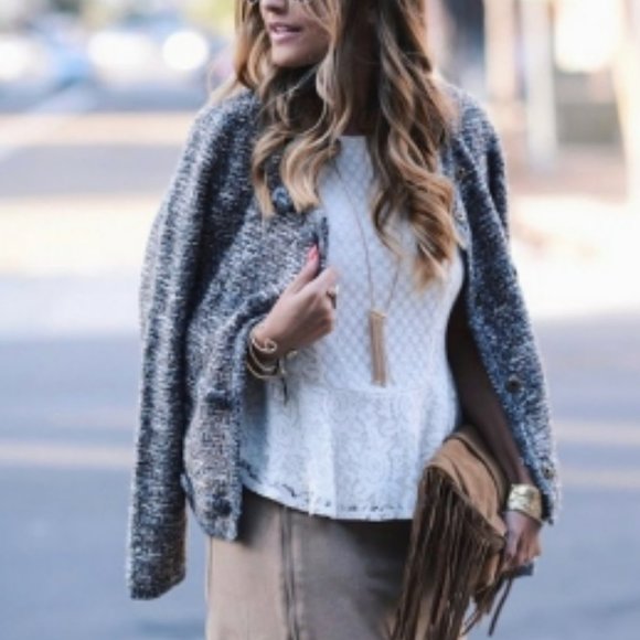 Size XS: CAbi Ritz Sweater Style 3016 - Picture 2 of 3